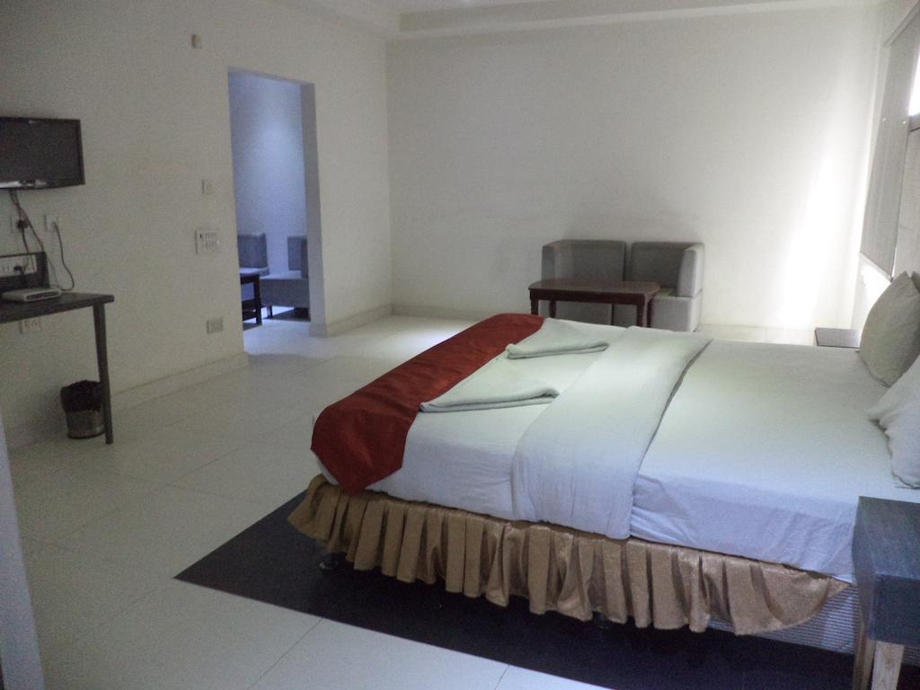 Hotel O Palak Residency Near Erragadda Metro Station Hyderabad Cameră foto