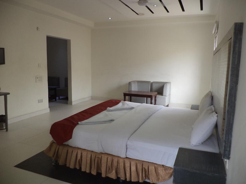Hotel O Palak Residency Near Erragadda Metro Station Hyderabad Cameră foto